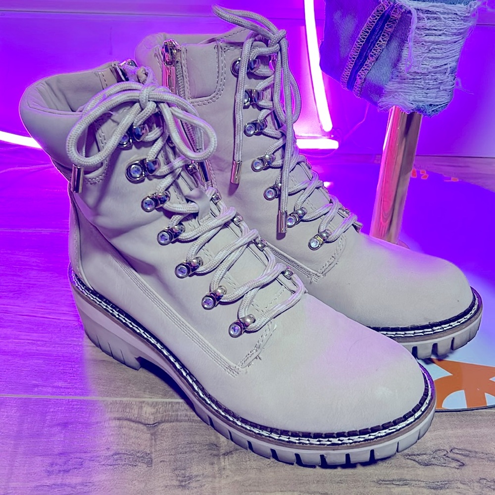 JLO Jennifer Lopez boots